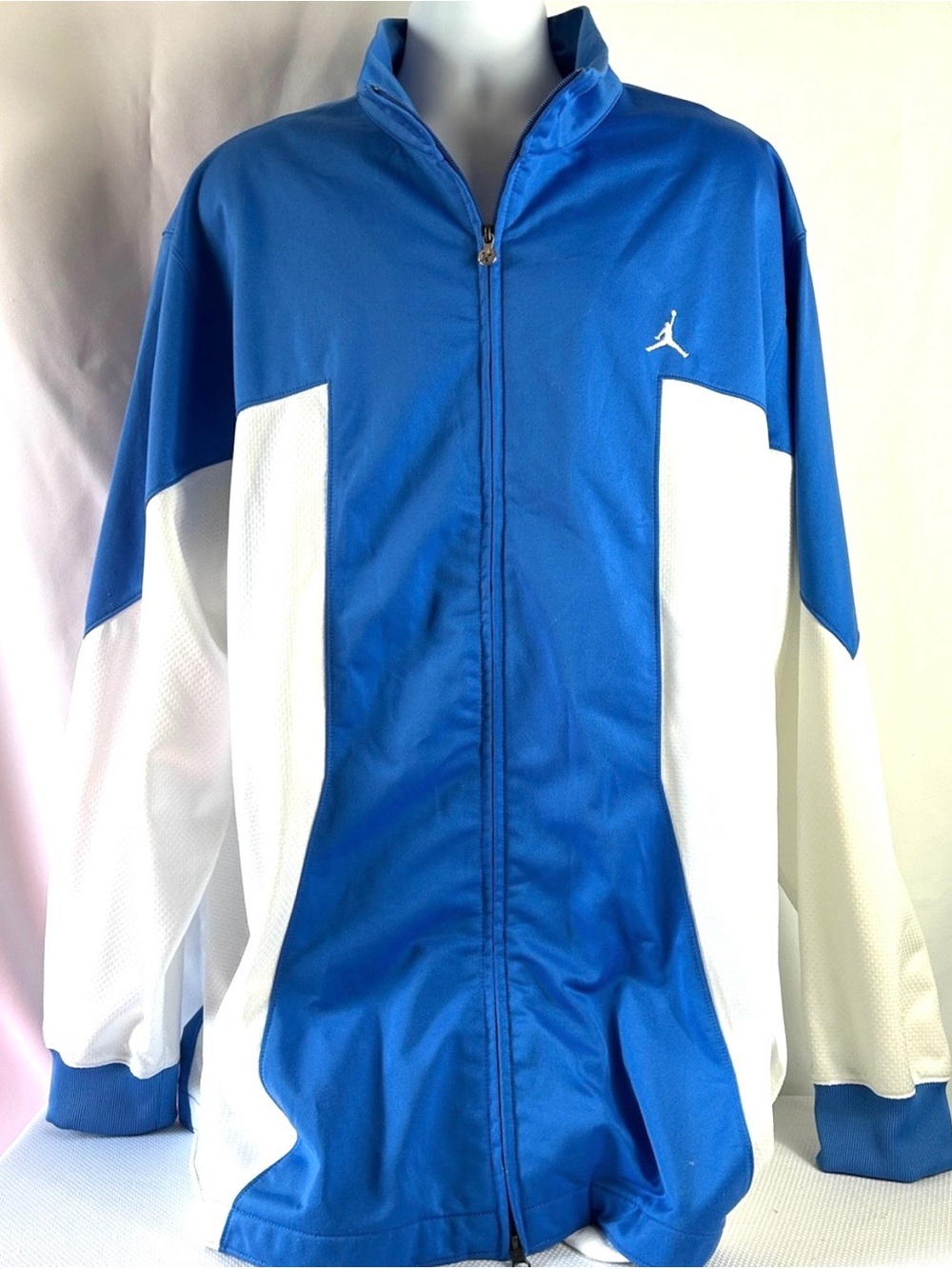 Air Jordan Men’s Size XXL Tall Blue White Full Front Zip Workout Jacket